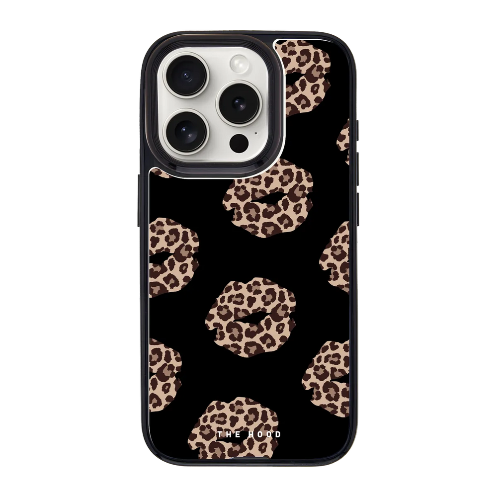 6267-iphone-15-pro-goldensnap-case-magsafe-compatible-transparent-black