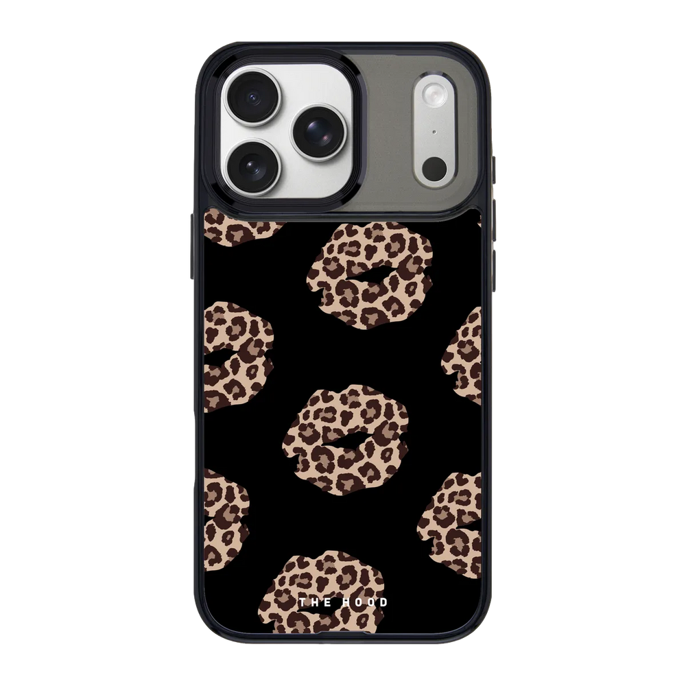6267-iphone-17-pro-max-goldensnap-case-magsafe-compatible-transparent-black