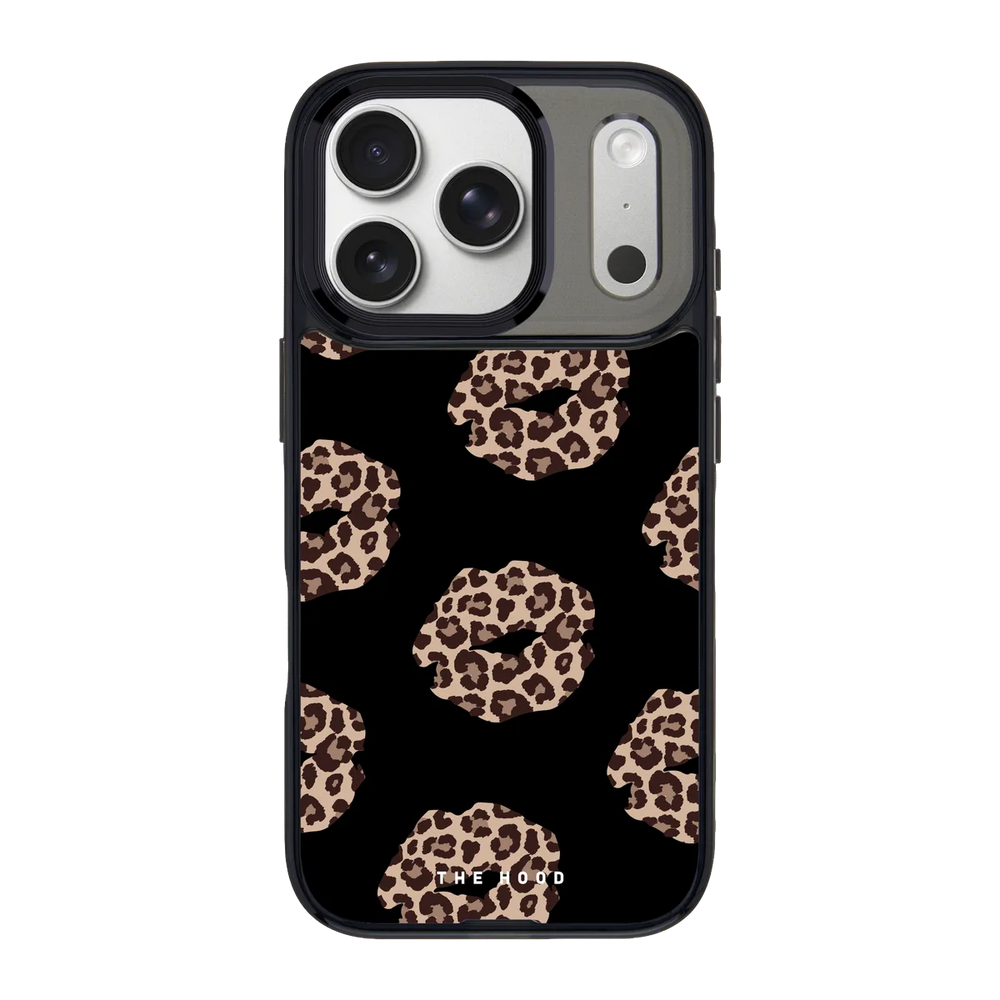 6267-iphone-18-pro-goldensnap-case-magsafe-compatible-transparent-black